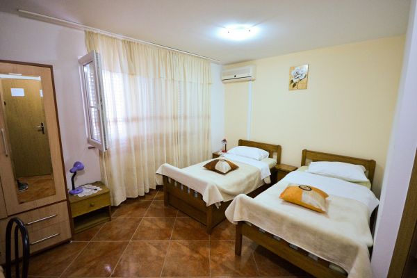 Hotel Vila-Nada (Zadar)
